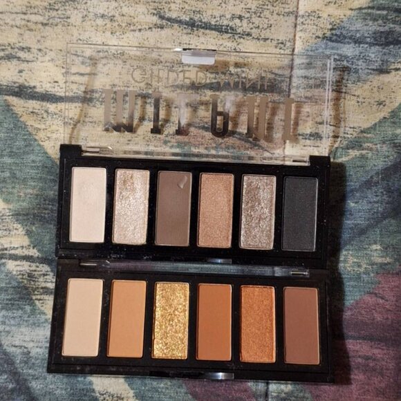 ✨ Milani Gilded Mini Palettes  (4-PC BUNDLE!) ✨ - Picture 4 of 4